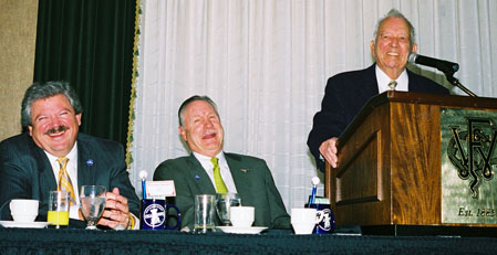 (Left to right) Carl Bell, Mayor Mike Moncrief and Bobby Bragan (Photo by Drew Knarr)