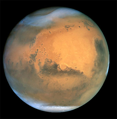 Discovery ... gas around Mars